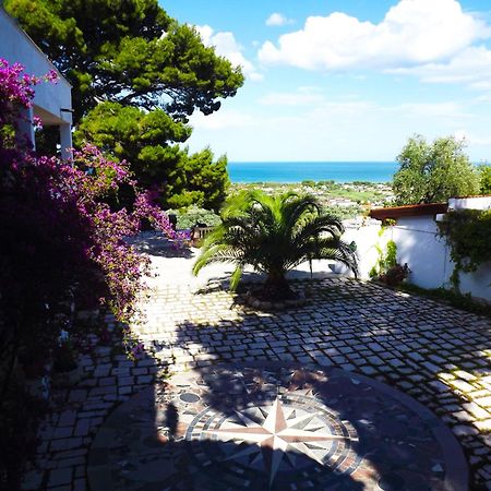 Aparthotel Residenza Collina Dei Pini Vieste Zewnętrze zdjęcie