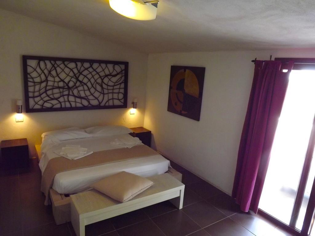 Aparthotel Residenza Collina Dei Pini Vieste Pokój zdjęcie
